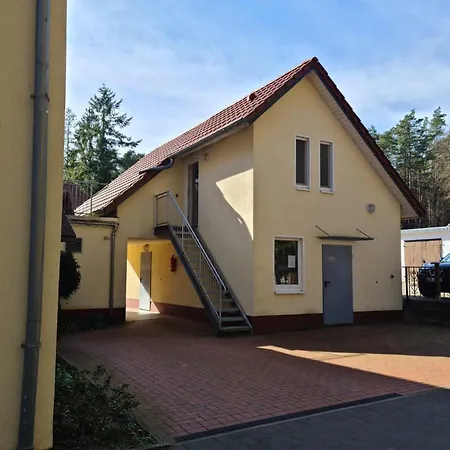 Praelank Direkt Am Neustrelitz